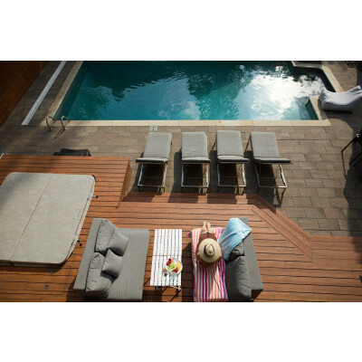 Terrassenreinigung - So bringen Sie Ihre WPC Terrasse in 5 einfachen Schritten wieder zum Strahlen - Bringe Sie Ihre WPC Terrasse wieder zum Strahlen